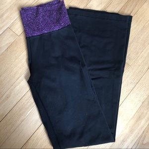 Women’s Lululemon flare yoga pants